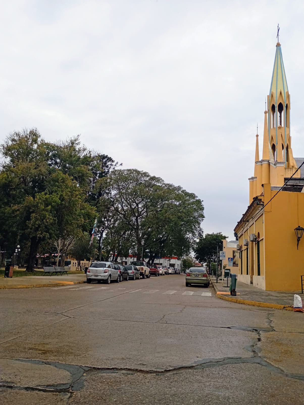 Miércoles inestable: pronostican chaparrones durante todo el día